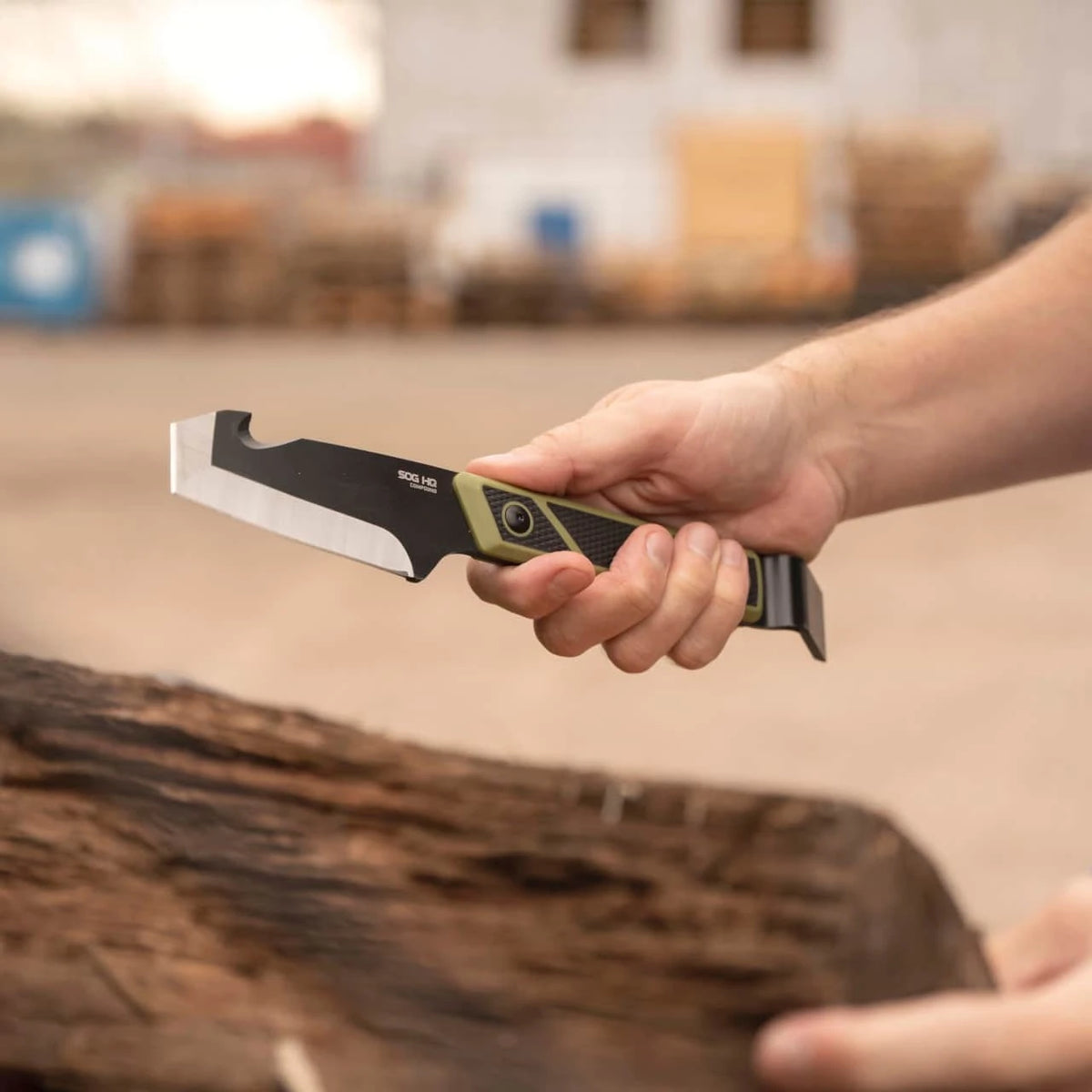 SOG Compound Tac-Pry Fixed Blade