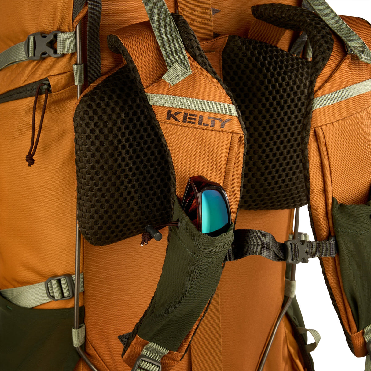 Kelty Glendale 65L Cathay Spice Backpack Bag