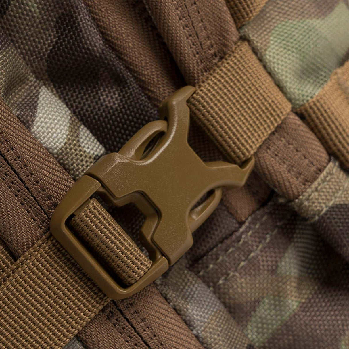 Highlander FORCES Harrier Full Clamshell Pack 35L Bag - Various Colours