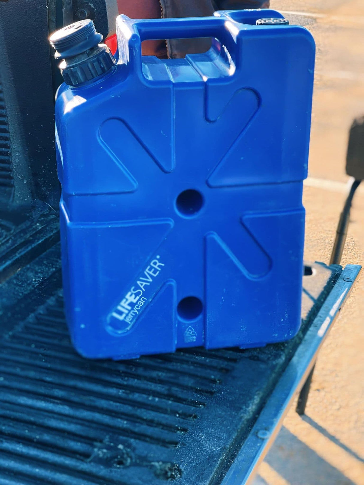 Icon LifeSaver 20000UF Water Purification Jerry Can - Blue