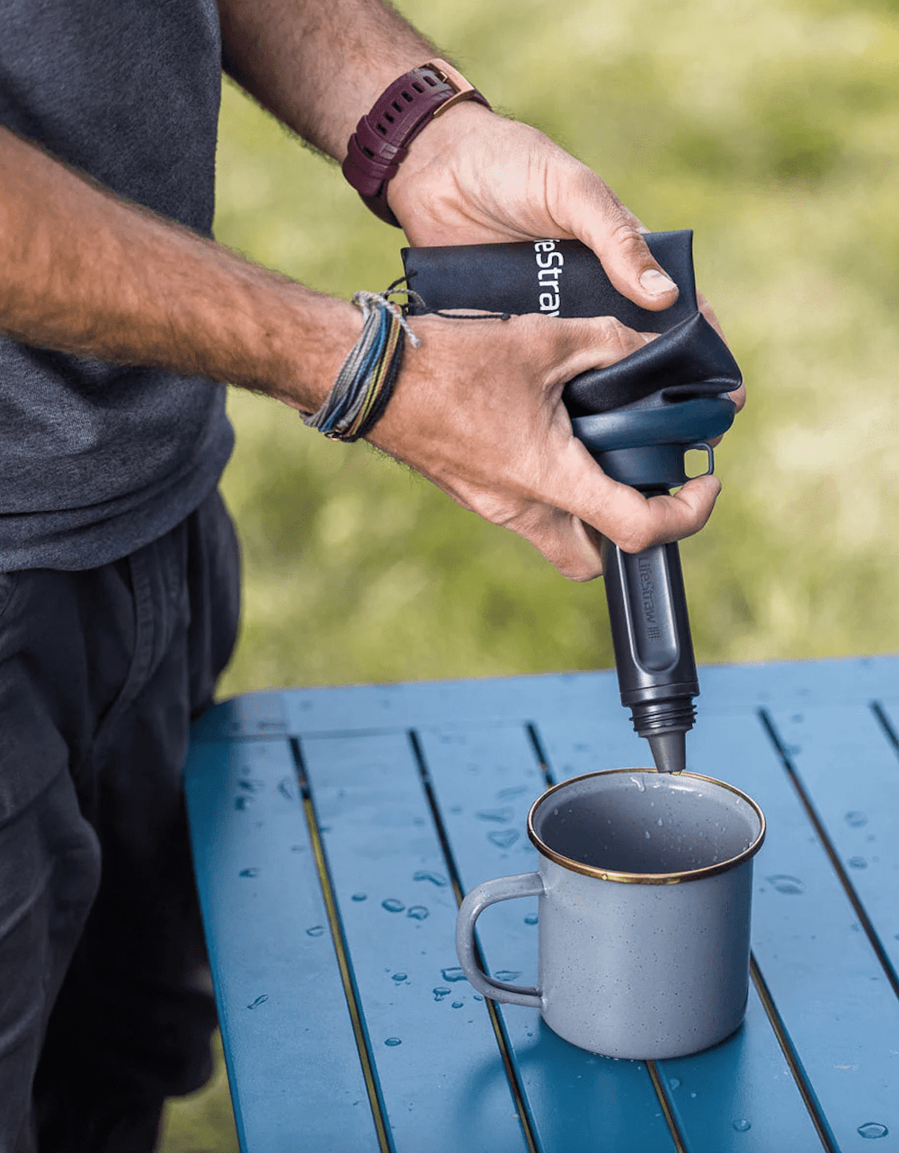 LifeStraw Peak Series Collapsible Squeeze 1L Bottle With Filter - Mountain Blue