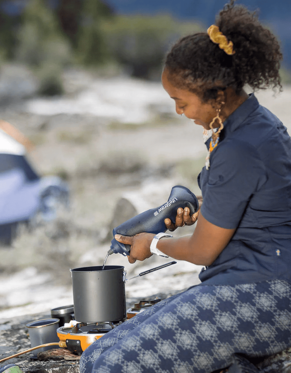 LifeStraw Peak Series Collapsible Squeeze 1L Bottle With Filter - Mountain Blue